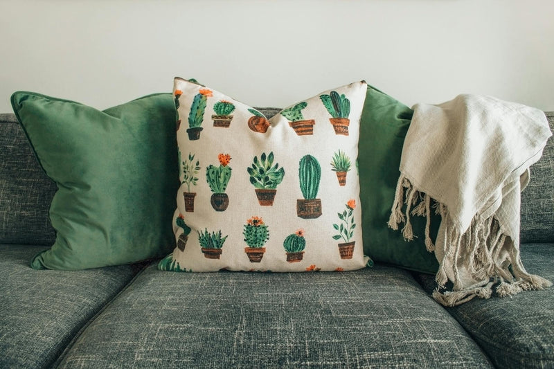 Cushions & Throws
